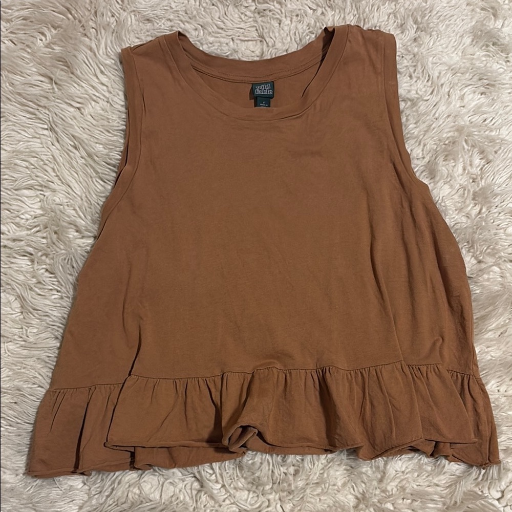 Tan Tank